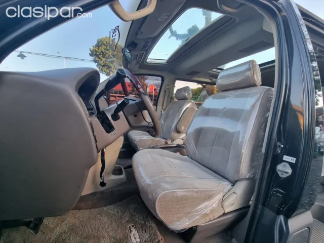 Toyota Hiace 2000 — foto 4
