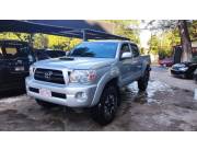 VENDO TOYOTA TACOMA - AÑO 2010 - TRD - CAB - - AUT - 4X4 - OFF ROAD - FULL EQUIPO !