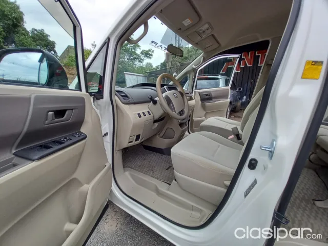 Toyota Noah 2008 — foto 8