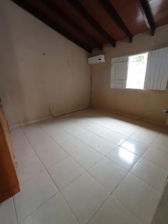 500 CASA Z 4 MOJON 1 CDRA ASFALTADO CERCA SUPER REAL, PUEBLO,STOCK,7 CRA ACC SUR — foto 2