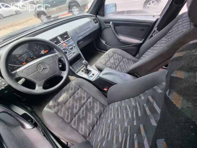Mercedes-Benz C 220 1998 — foto 7