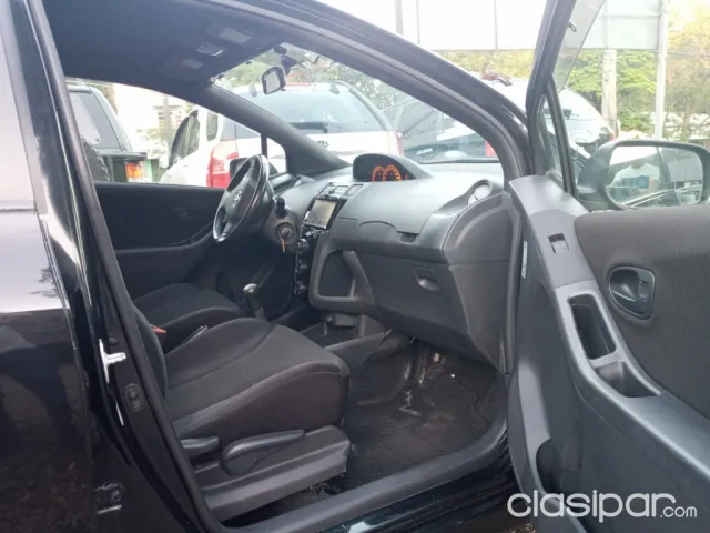 Toyota Vitz 2006 - foto 8