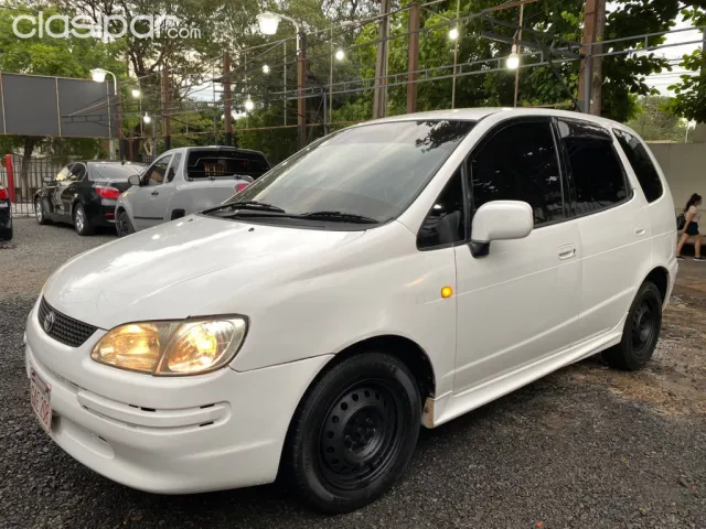 Toyota Spacio 2000 — foto 3