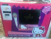 Vendo Karaoke NUEVO Hello Kitty para IPad, Tablet, iphone etc en caja SIN USO !