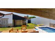 En Venta Hermosa Casa con Piscina en Lamabare