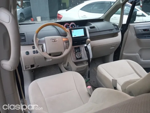 Toyota Noah 2009 — foto 7