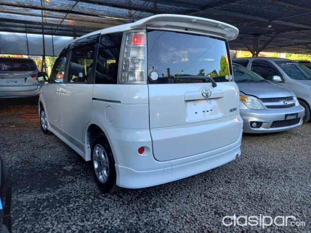 Toyota Sienta 2005 — foto 5