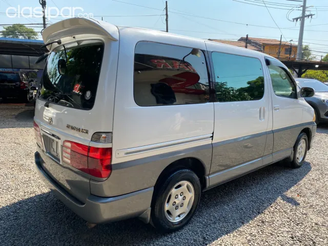 Toyota Hiace 2001 — foto 5