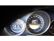 Vendo Mercedes Benz C 200 CGI año 2012. Color Negro Magnetita metálico.UDS 12.000