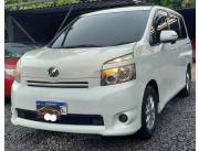 TOYOTA NEW VOXY AÑO 2009 NAFTERO 2.0 🔰 🚘 😎 ÚNICODUEÑO 🇸🇻 CHAPA MERCOSUR 🥳 IMPE