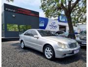 VENDO MERCEDES BENZ C270. 2004. AUTOMATICO. FINANCIO RECIBO VEHICULO