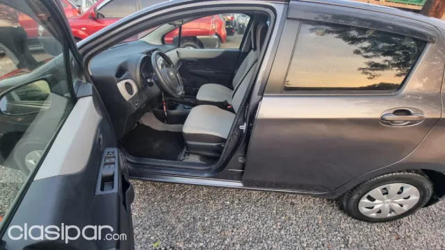 Toyota Vitz 2013 — foto 5