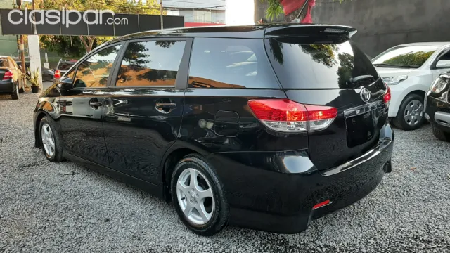 Toyota Wish 2009 — foto 7