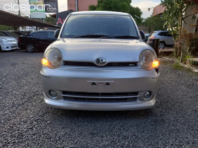 Toyota Sienta 2005 — foto 8