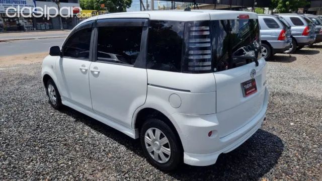 Toyota Sienta 2004 — foto 4