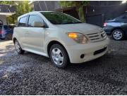 VENDO TOYOTA IST - REC IMPORT - FULL EQUIPO - - AÑO 2006 - ANTAR AUTOMOTORES !