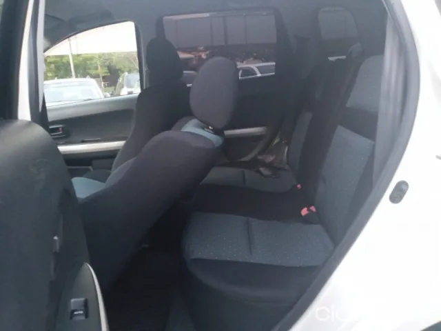 Toyota Ist 2006 — foto 6