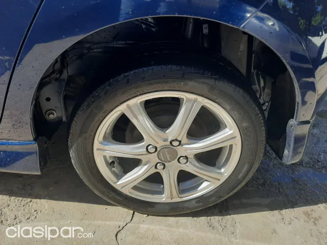 Toyota Vitz 2005 — foto 4