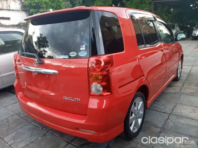 Toyota Raum 2004 — foto 5