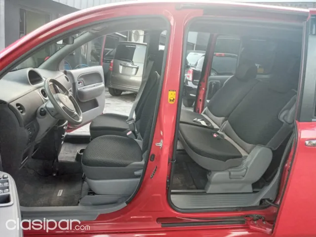 Toyota Sienta 2007 — foto 8