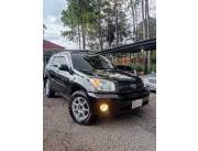 *TOYOTA RAV4* Año 2004 Motor 2.0 Naftero Tracción 4x2 Caja automática Aire full