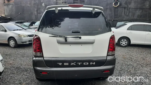 Rexton No especificado 2002 — foto 6