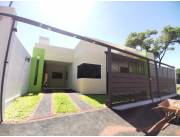 Vendo hermosa casa a estrenar en villa Elisa