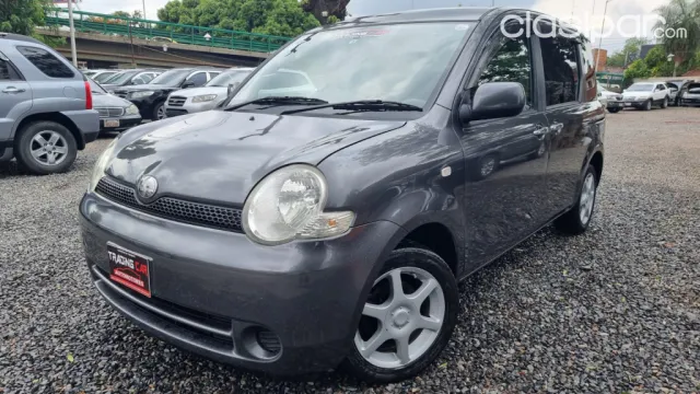 Toyota Sienta 2007 — foto 3