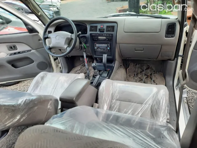 Toyota Hilux Surf 2002 — foto 7