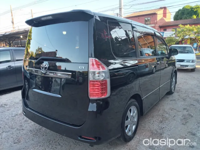 Toyota Noah 2008 — foto 5