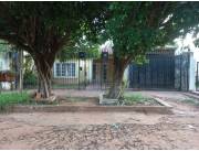 Vendo Casa de 3 dormitorios en San Lorenzo barrio Lucerito zona Escuela Rita Surroca de Be