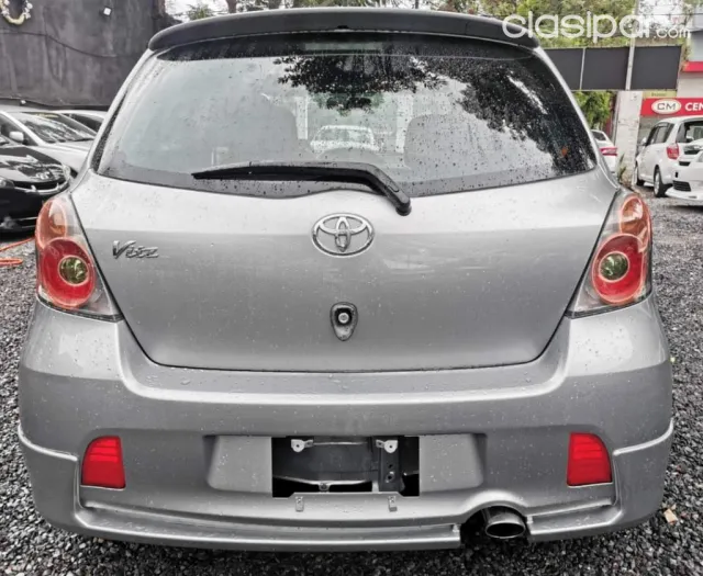 Toyota Vitz 2005 — foto 3