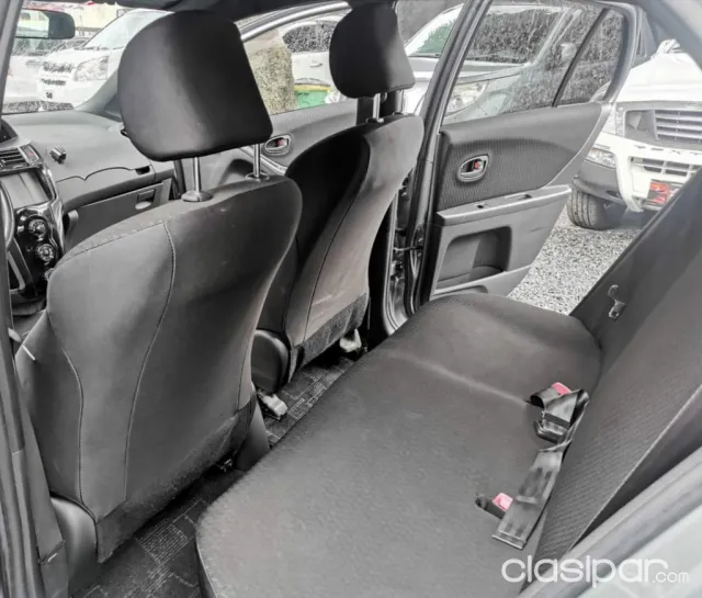 Toyota Vitz 2005 — foto 6