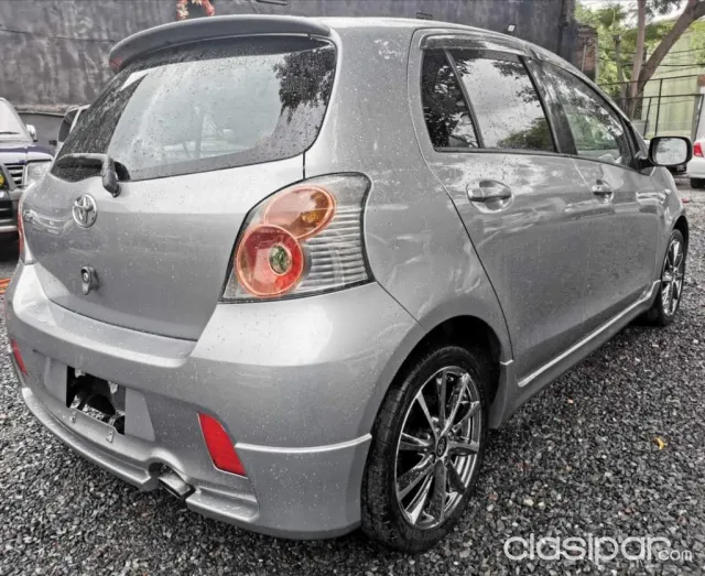 Toyota Vitz 2005 - foto 8