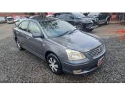 VENDO TOYOTA PREMIO AÑO 2003 MOTOR 1.8 CAJA AUTOMATICA NAFTERO CUBIERTAS SEMI NUEVAS