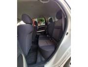 Hermoso Toyota IST RECIÉN IMPORTADO! Sin uso en el país! Año 2003 REAL Motor 1.5cc