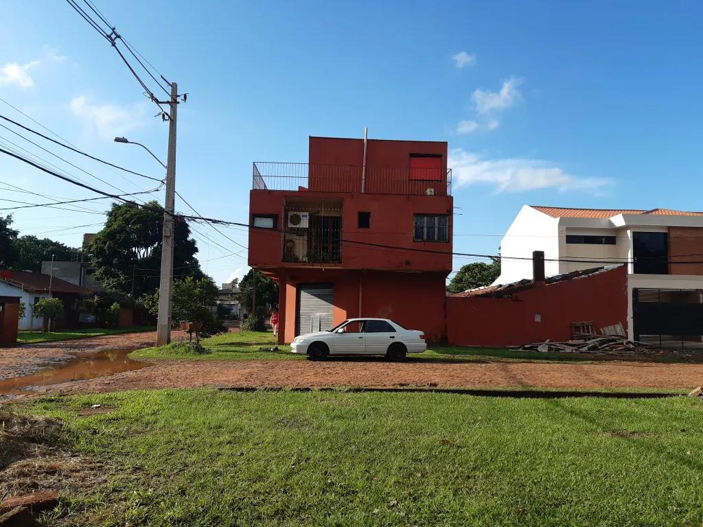 Vendo Motel momentos estratégicamente ubicado en funcionamiento diario — foto 2