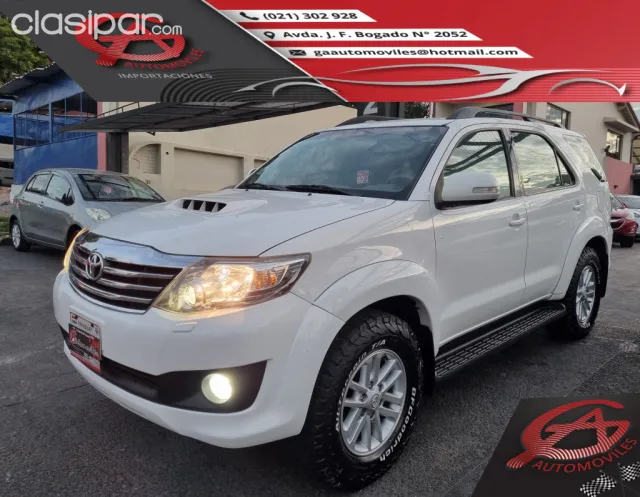 Toyota Fortuner 2013 — foto 3