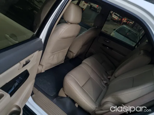 Toyota Fortuner 2013 — foto 6
