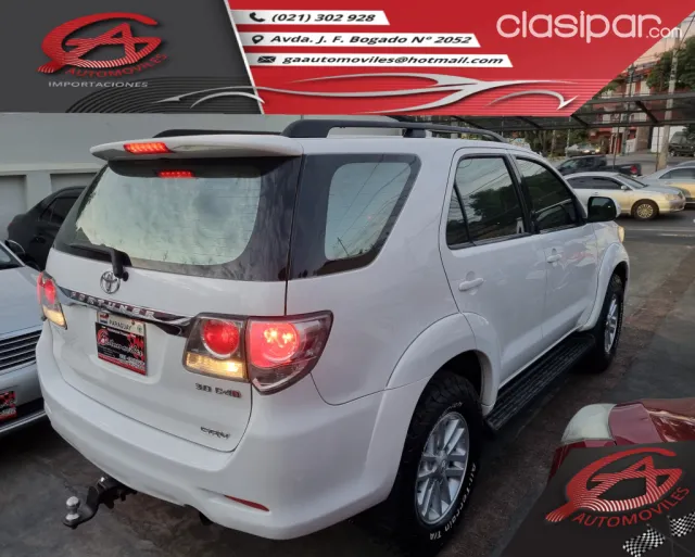 Toyota Fortuner 2013 - foto 8