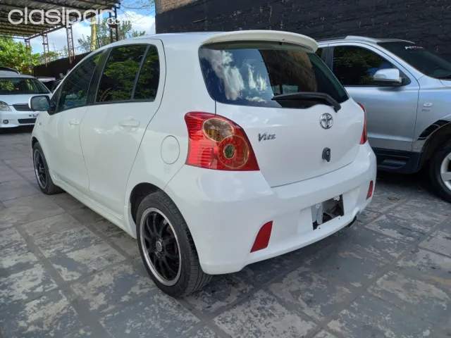 Toyota Vitz 2006 — foto 6