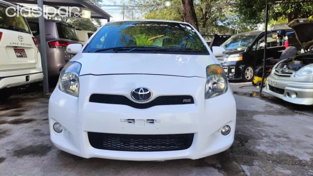 Toyota Vitz 2010 — foto 5