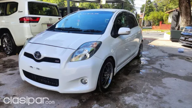 Toyota Vitz 2010 — foto 7