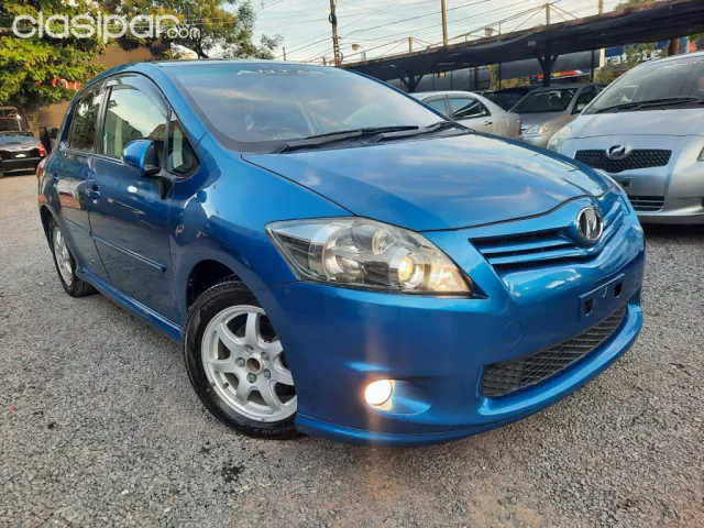 Toyota Auris 2010 — foto 4