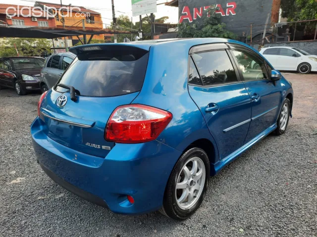 Toyota Auris 2010 — foto 5