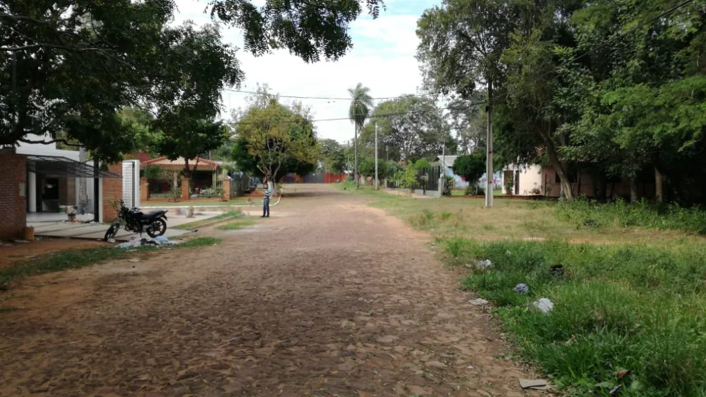 Vendo terreno en San Lorenzo Laurelty. — foto 3