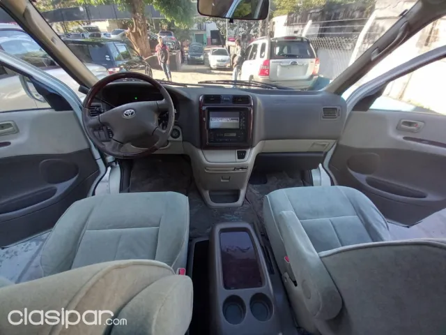 Toyota Hiace 2001 — foto 7