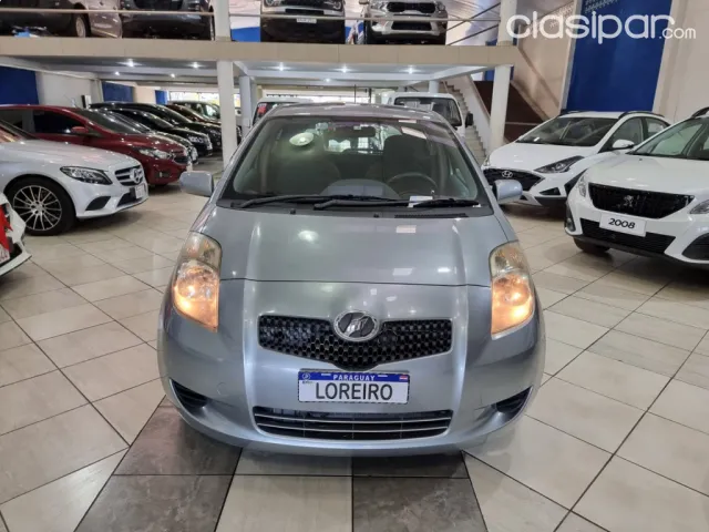 Toyota Vitz 2006 - foto 2