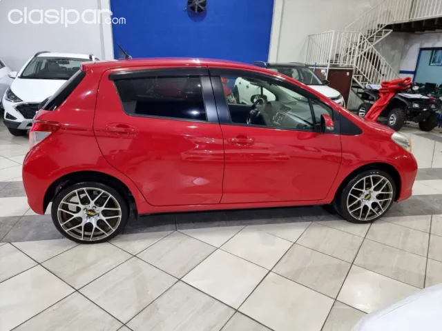 Toyota Vitz 2012 — foto 6