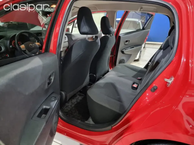 Toyota Vitz 2012 — foto 6